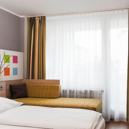 Business & Budget Hotel Tessin Munich Luaran gambar